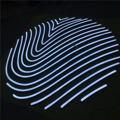 На открытом воздухе освещенные прокладки приведенные осветили знаки DC12V дела писем Signage