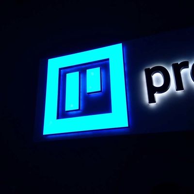 Знаки писем Shopfront просвечивающие акриловые подсвеченные 40cm для компаний