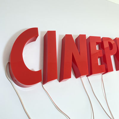 На открытом воздухе загоренный магазином DC знаков 12V писем СИД акриловый