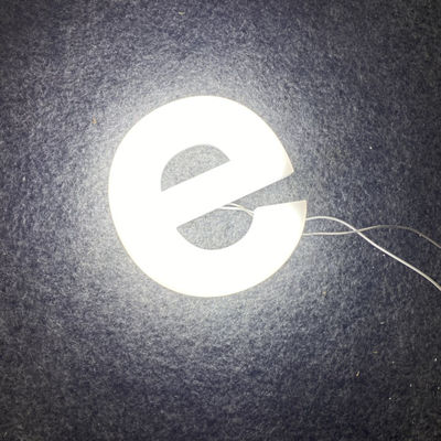 Крытые акриловые света 3d знаки письма вверх 50000 часов продолжительности жизни