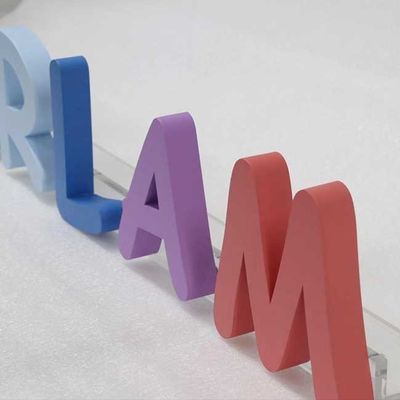 Лазер рекламы знака письма 3D салона красоты открытый отрезал толщину логотипа 3cm металла