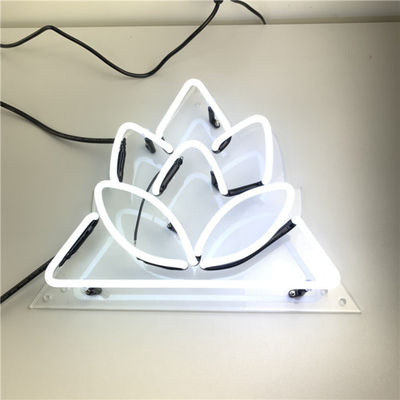 Красные розовые валентинки татуируют доску неоновой вывески для домашней Адвокатуры 7.5kv