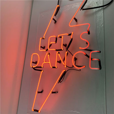 Красные розовые валентинки татуируют доску неоновой вывески для домашней Адвокатуры 7.5kv