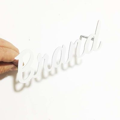 Знак письма металла краски плоского отрезка белый почистил Signage щеткой письма канала SS304