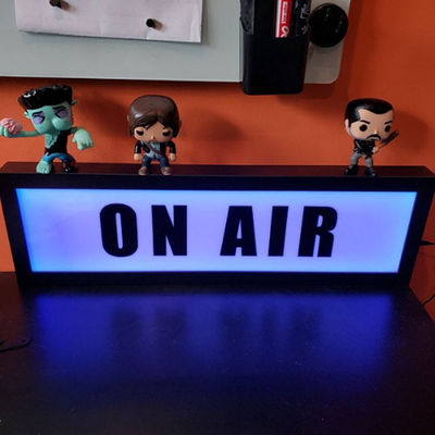 Передний открытый Signage приведенный PMS светлой коробки красит загоренный акриловый логотип 3D