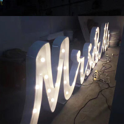 Металл знака письма шатра оформления свадьбы покрасил CE ROHS