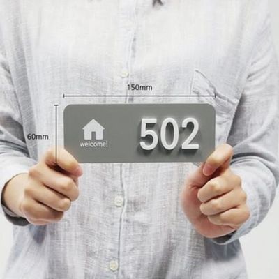 Вдохновляющие белые акриловые письма алфавита рекламируя изготовленные акриловые письма