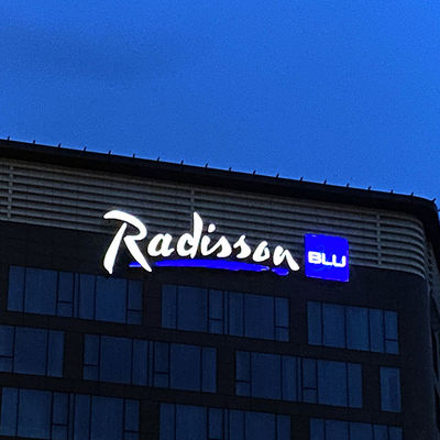 Привлекательный прочный знак письма 3d привел доску ресторана канала акриловую 3mm