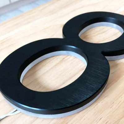 Чернота знака письма рекламы 3D акриловая подсвеченная покрасила толщину 12cm