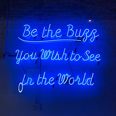 Неоновые вывески высокой прозрачности акриловые персонализированные 50000 часов жизни