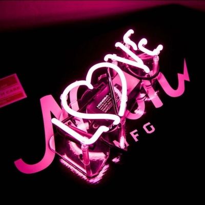 Доска неоновой вывески любов свадьбы изготовленная на заказ для ODM OEM спальни