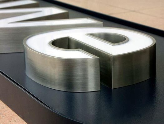 Изготовленный знак 3D письма канала металла привел знак светлой коробки